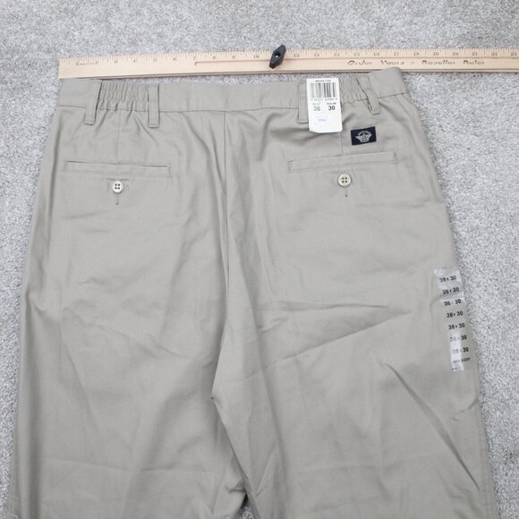 Dockers Chino Pants NWT Mens 38x30 Beige Pleated Stretch Waistband Straight Leg - Picture 6 of 13
